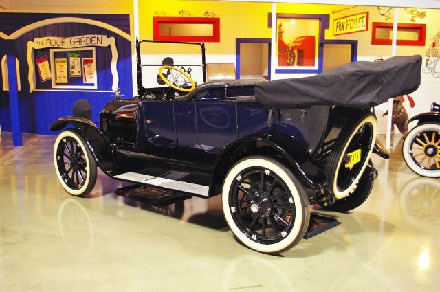 1915 SD Four 2